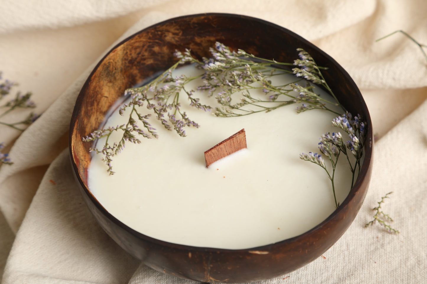 Vela con fragancia a lavanda